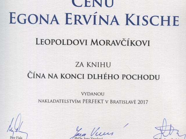 Čína na konci Dlhého pochodu získalo ocenenie